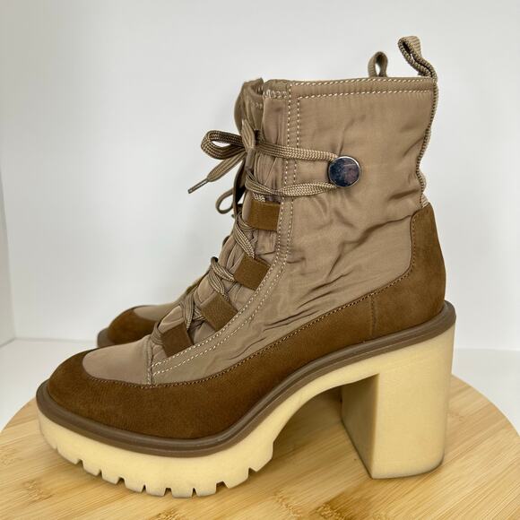 Dolce Vita Celida Lace Up Lug Sole Chunky Heeled Hiking Boot Size 6.5 - Picture 4 of 9